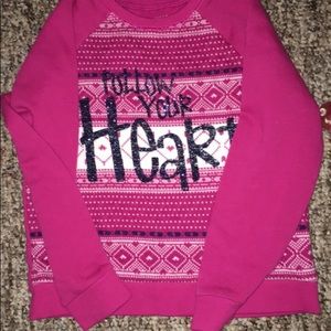 Cute long sleeve sweater.. NWT